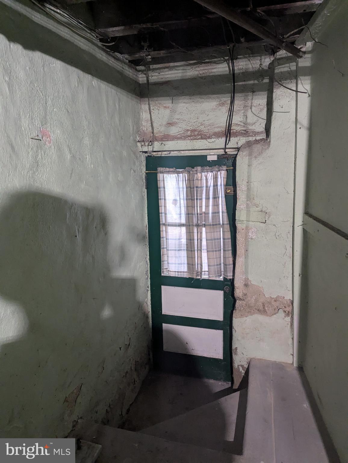 445 Millbank Road Upper Darby, PA 19082 - Photo 25 of 29