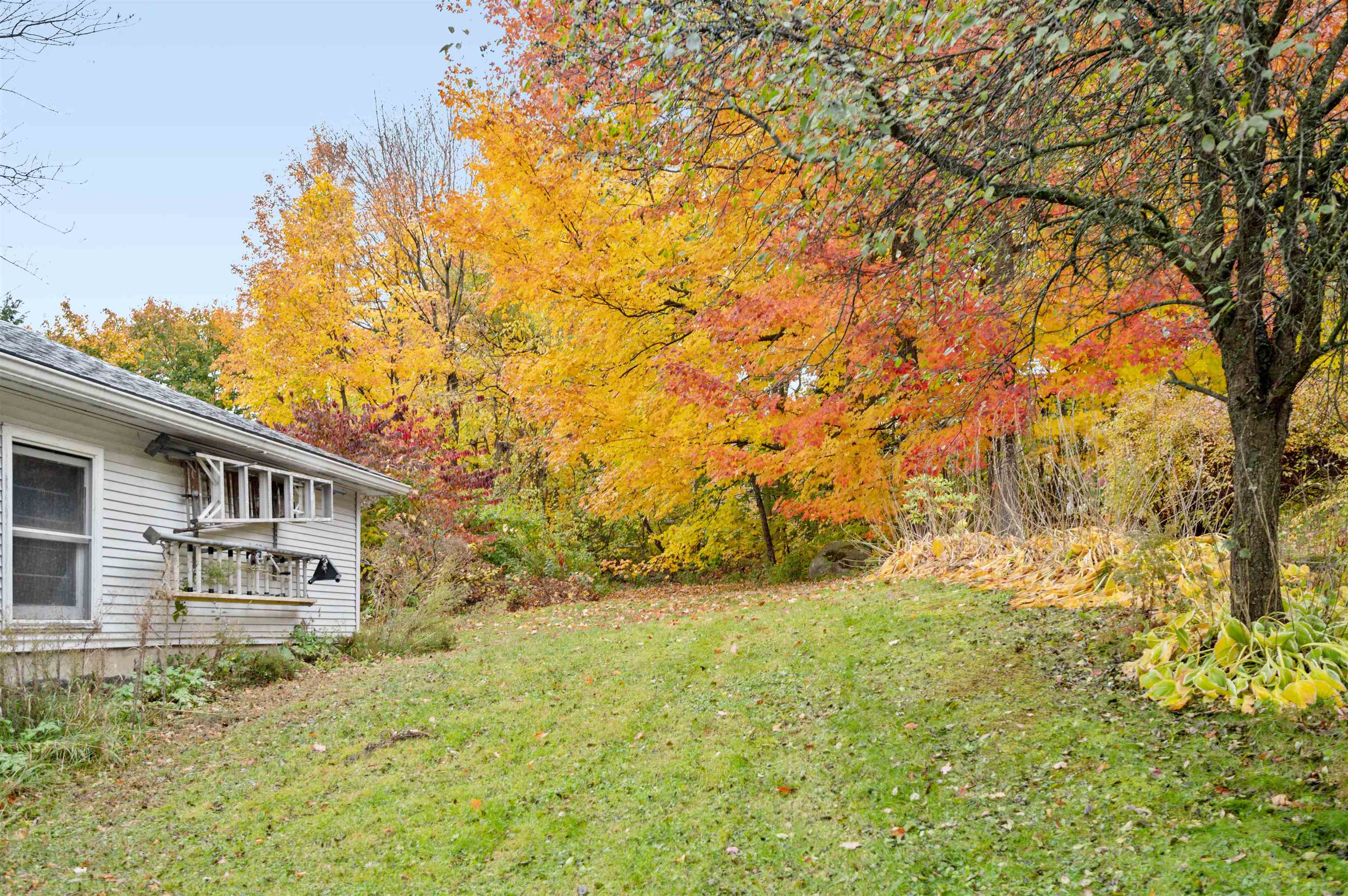 126 Foster Street Burlington, VT 05401 - Photo 33 of 38