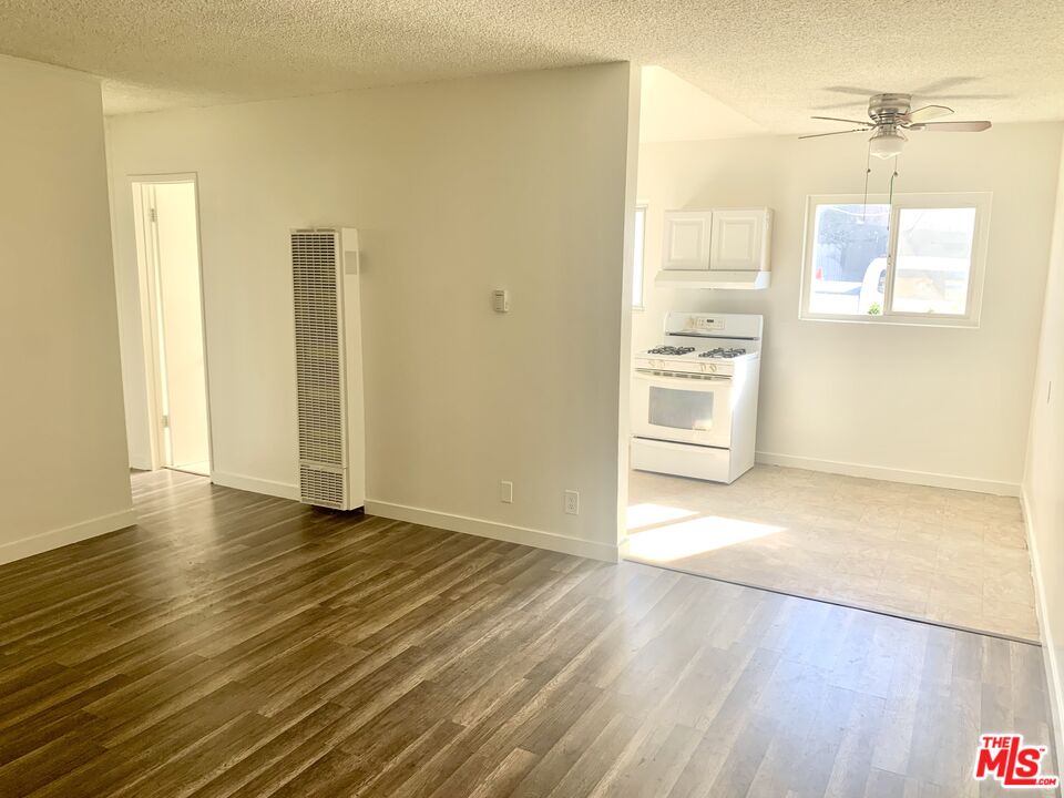 22725 14th Street, Unit 1 Newhall, CA 91321 - Photo 2 of 12