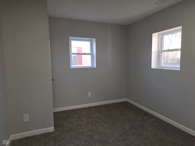 $135,000 | 904 Moriseni Avenue, Shelbyville, IN 46176