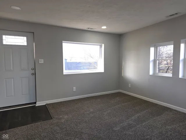 $135,000 | 904 Moriseni Avenue, Shelbyville, IN 46176