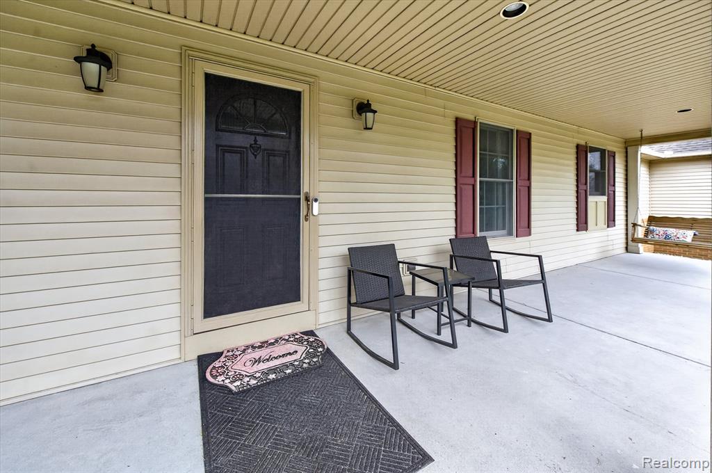 7659 Clyde Road Fenton, MI 48430 - Photo 7 of 52