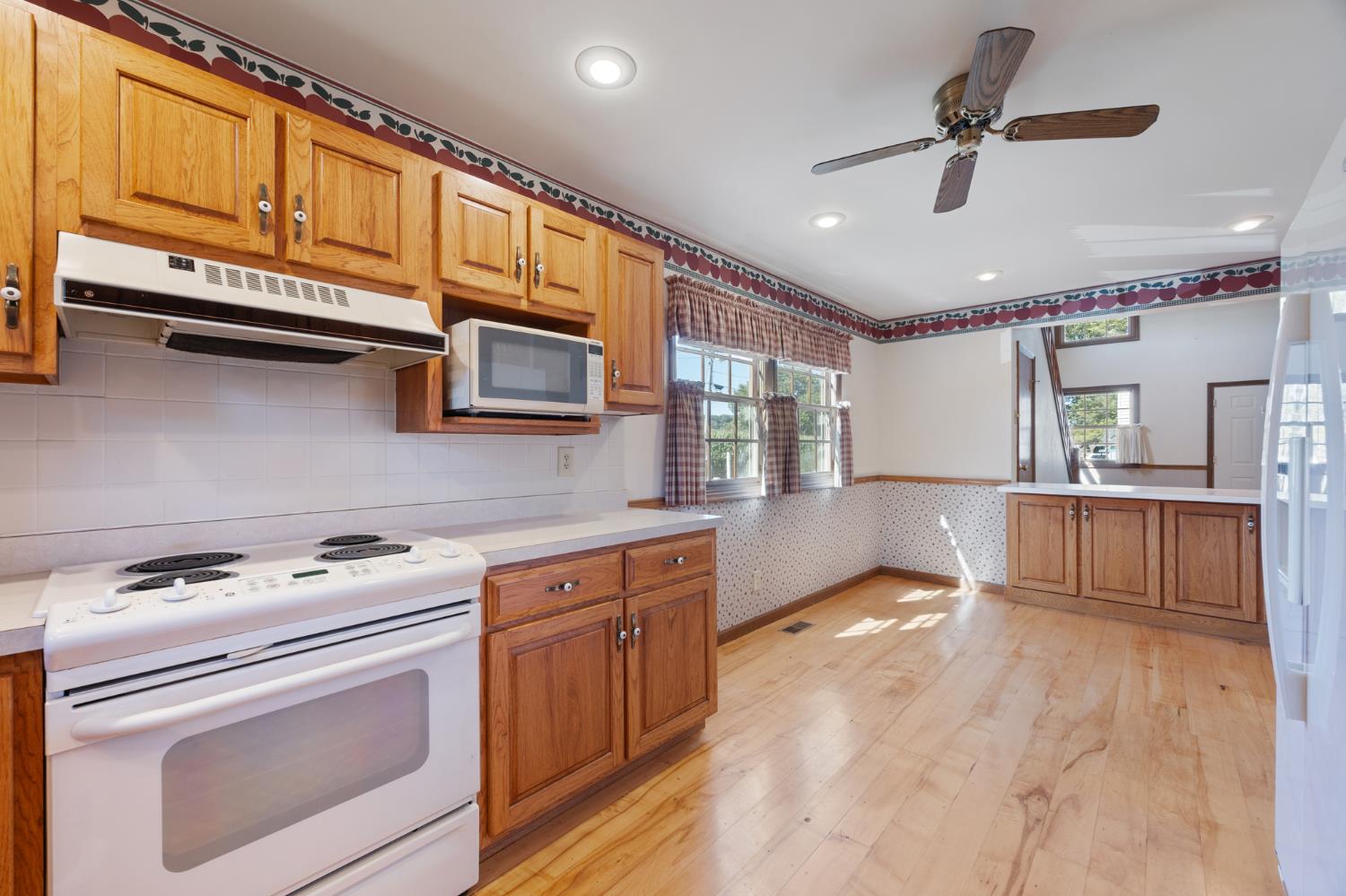 10083 Bridge Street Metamora, IN 47030 - Photo 19 of 53