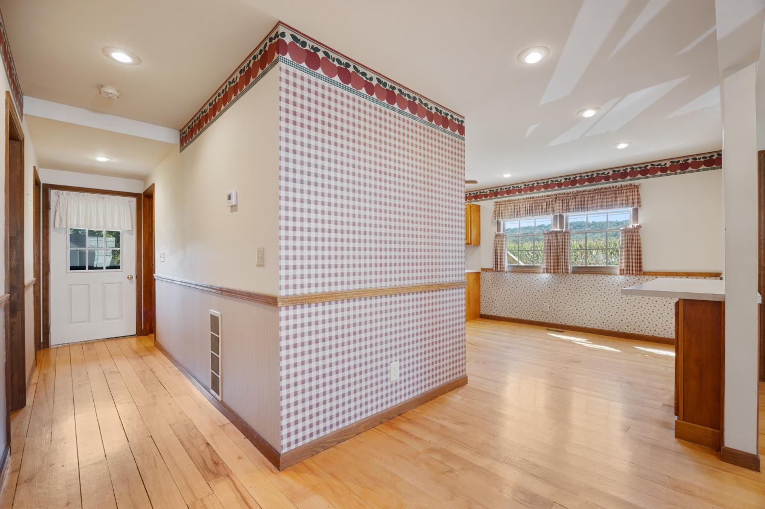 10083 Bridge Street Metamora, IN 47030 - Photo 20 of 53