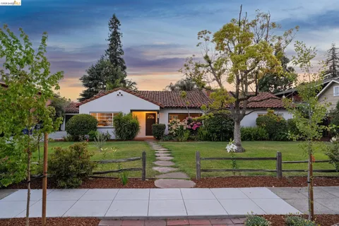 $1,495,000 | 201 Warwick Avenue, San Leandro, CA 94577