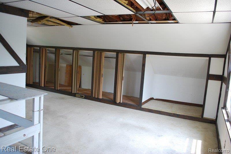 3903 Devonshire Road Detroit, MI 48224 - Photo 23 of 25 Upper Master