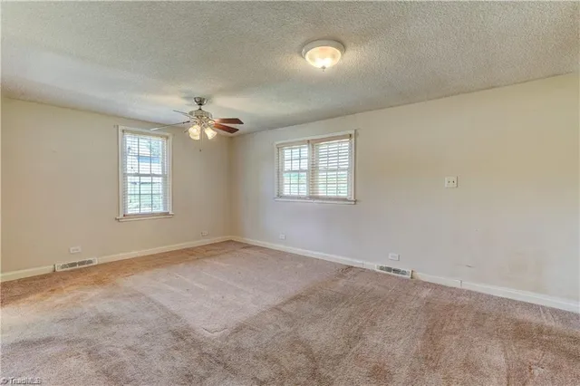 $1,950 | 211 Boaz Road, Ruffin, NC 27326