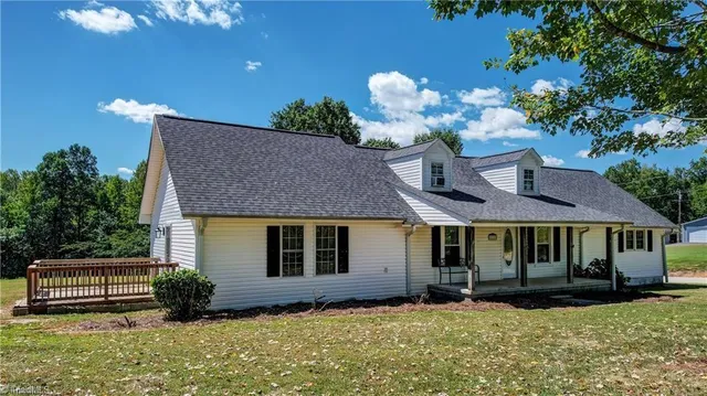 $1,950 | 211 Boaz Road, Ruffin, NC 27326