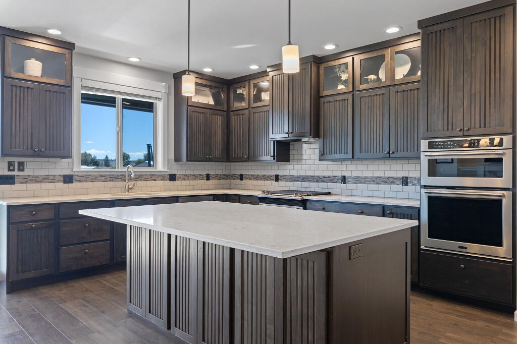 344 Northwest Saddle Ridge Loop Prineville, OR 97754 - Photo 29 of 64 27