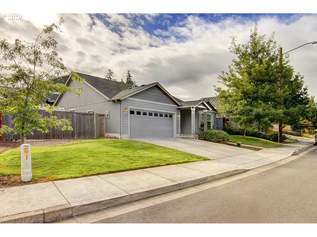 535 South 48th Street Springfield, OR 97478 - Photo 2 of 22