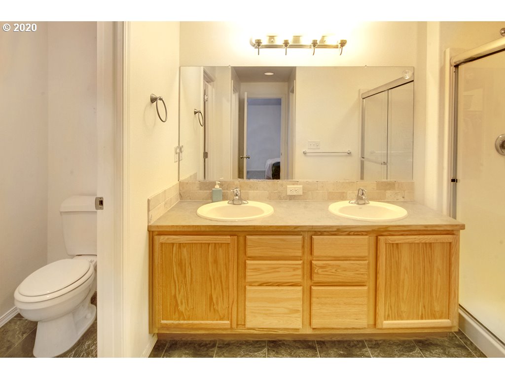 535 South 48th Street Springfield, OR 97478 - Photo 17 of 22