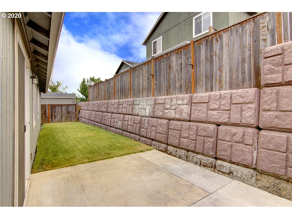 535 South 48th Street Springfield, OR 97478 - Photo 21 of 22