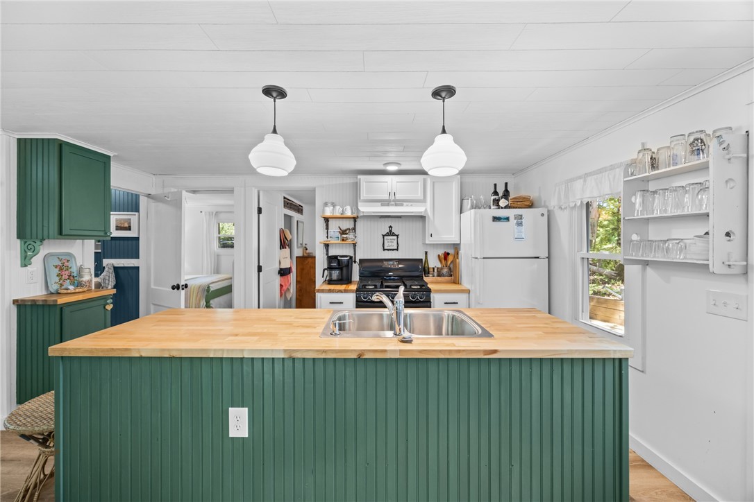 1695 Long Point Beach Road Torrey, NY 14527 - Photo 21 of 48