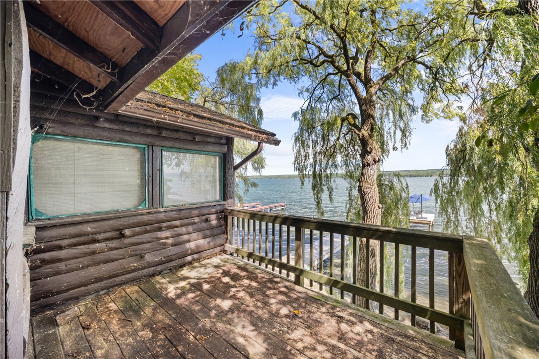 1695 Long Point Beach Road Torrey, NY 14527 - Photo 36 of 48 Lakefront Bunkhouse/Cottage