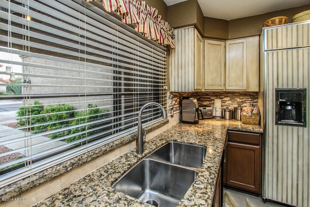 4342 East Dry Creek Road Phoenix, AZ 85044 - Photo 6 of 30 IMG_9637