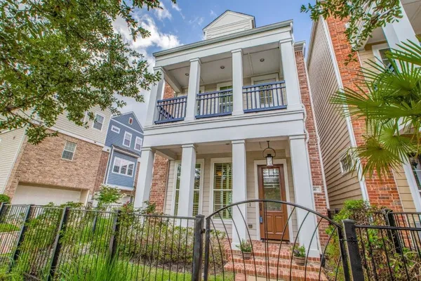 $5,300 | 46 East Rafters Row, The Woodlands, TX 77380