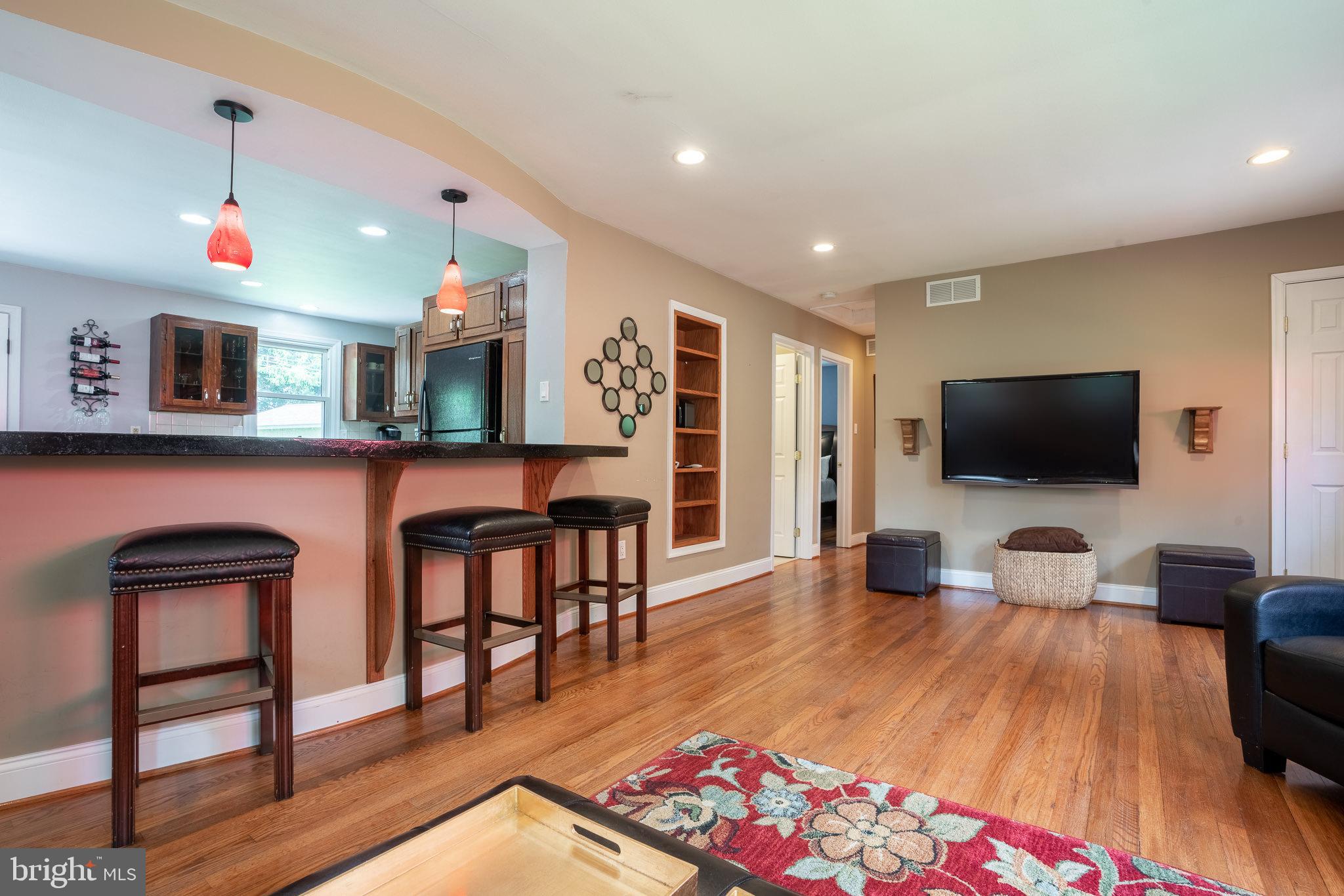 321 King Road West Chester, PA 19380 - Photo 3 of 21 Living Room