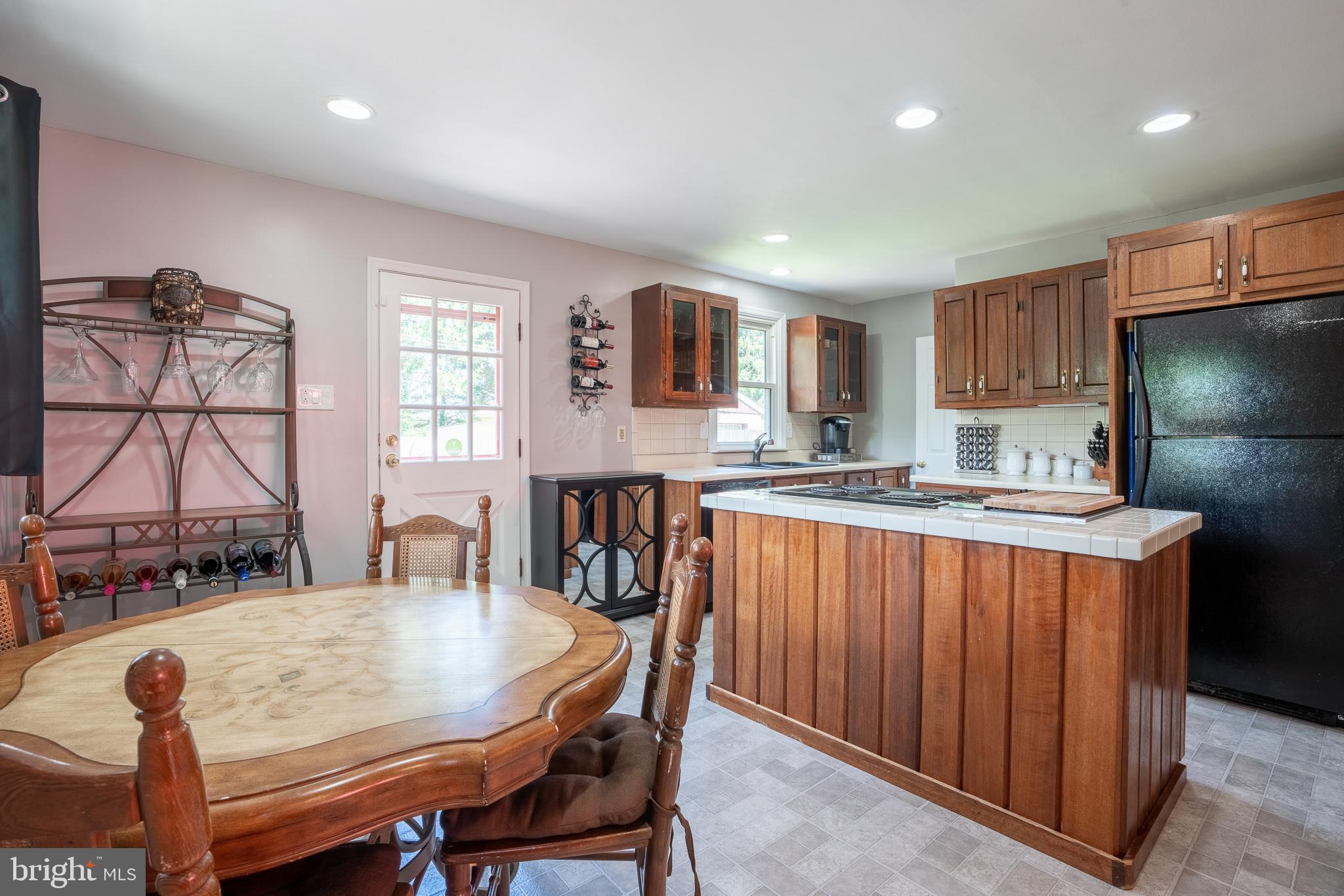321 King Road West Chester, PA 19380 - Photo 9 of 21 Kitchen