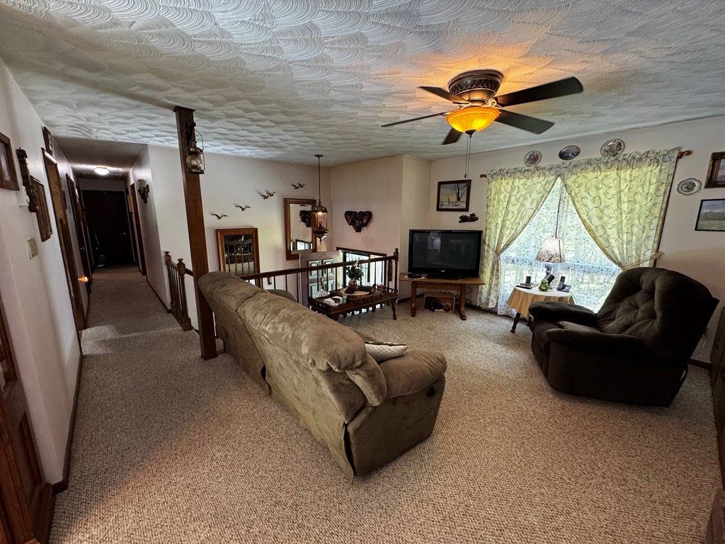 1753 Scratch Gravel Road Marion, VA 24354 - Photo 6 of 58 Gallery Image 6
