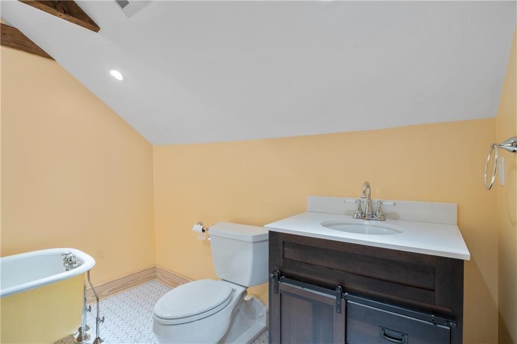 2930 Main Road Tiverton, RI 02878 - Photo 18 of 21