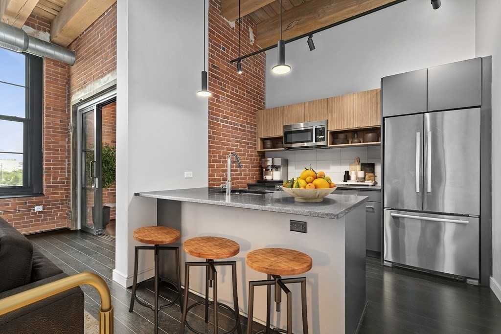 319 A Street, Unit 211 Boston, MA 02210 - Photo 6 of 24