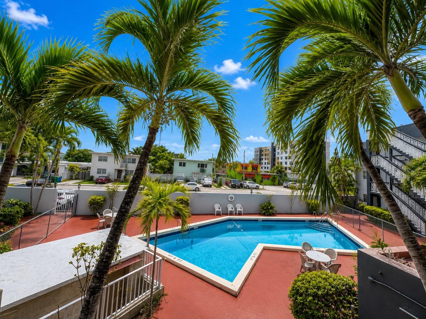 11 Southwest 52nd Avenue, Unit 7B Miami, FL 33134 - Photo 2 of 17 be294431-e8b0-4358-aef4-b8acaee23bef