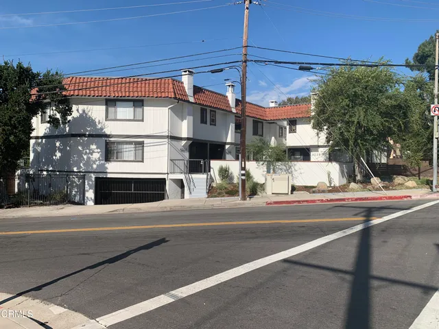 $4,600 | 4053 Rosemont Avenue, Montrose, CA 91020