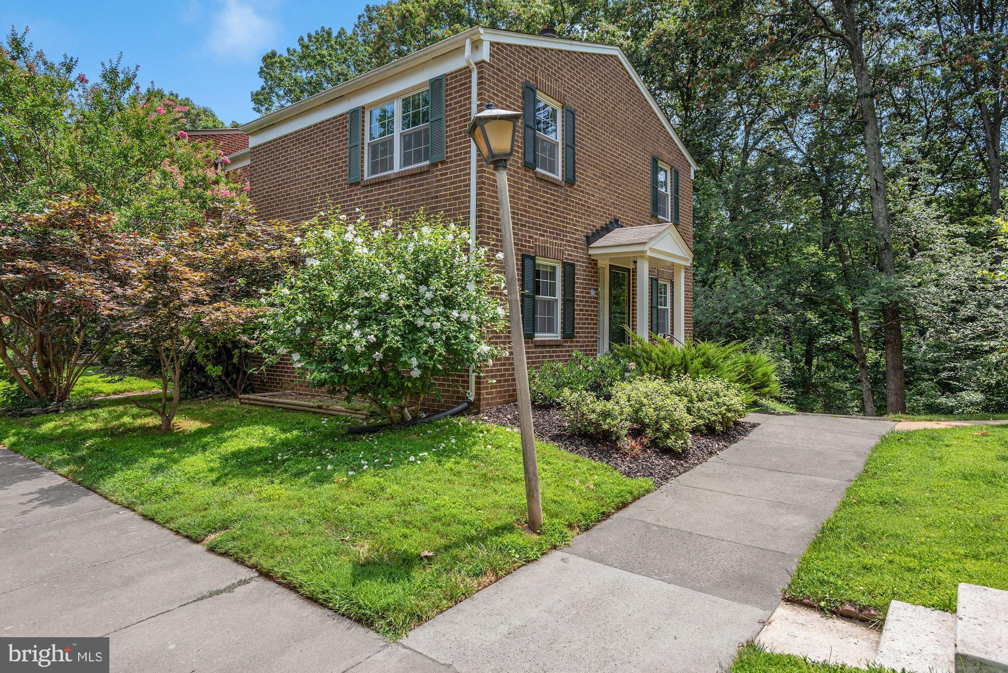 2286 Gunsmith Square Reston, VA 20191 - Photo 3 of 36 Front of Home