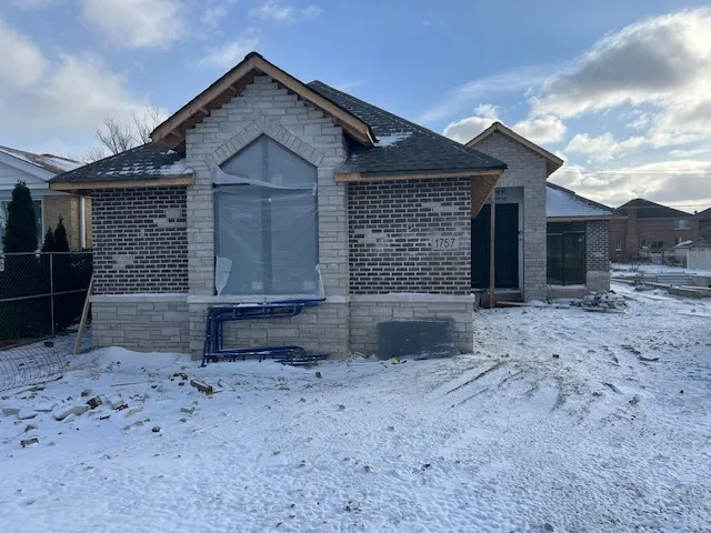 $1,195,000 | 1757 Farwell Avenue, Des Plaines, IL 60018