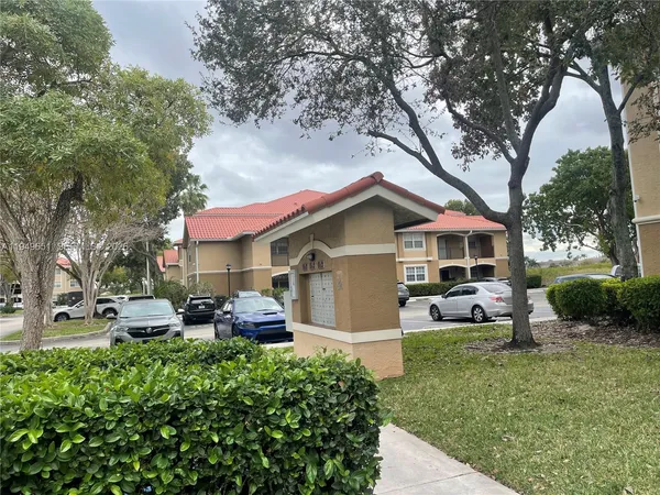 a view of utility room