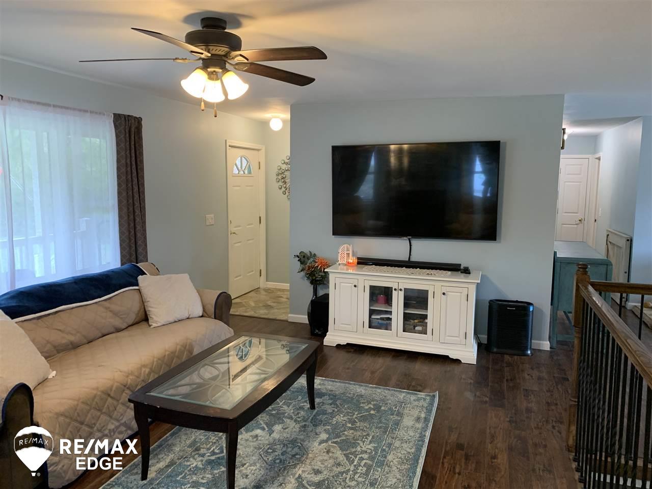1127 East Farrand Road Clio, MI 48420 - Photo 6 of 52 50010685-5.JPG