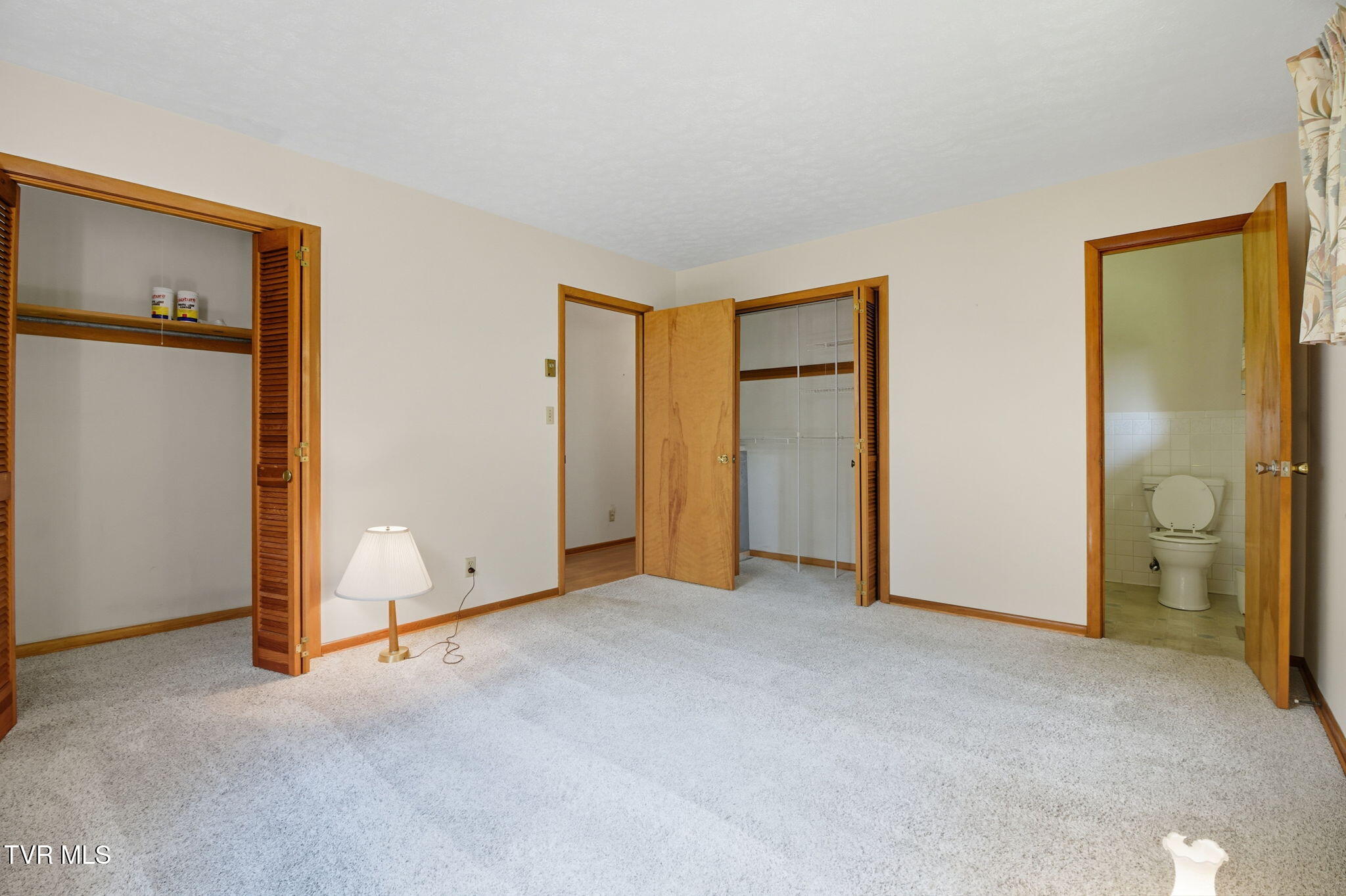 4001 Leaning Pine Road Kingsport, TN 37660 - Photo 18 of 45 17-web-or-mls-DZ3A5241