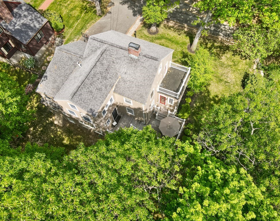 26 Standish Road Melrose, MA 02176 - Photo 33 of 36