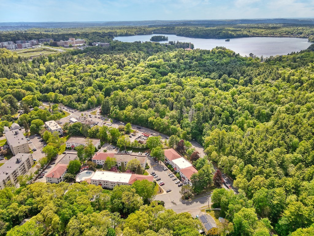 26 Standish Road Melrose, MA 02176 - Photo 34 of 36