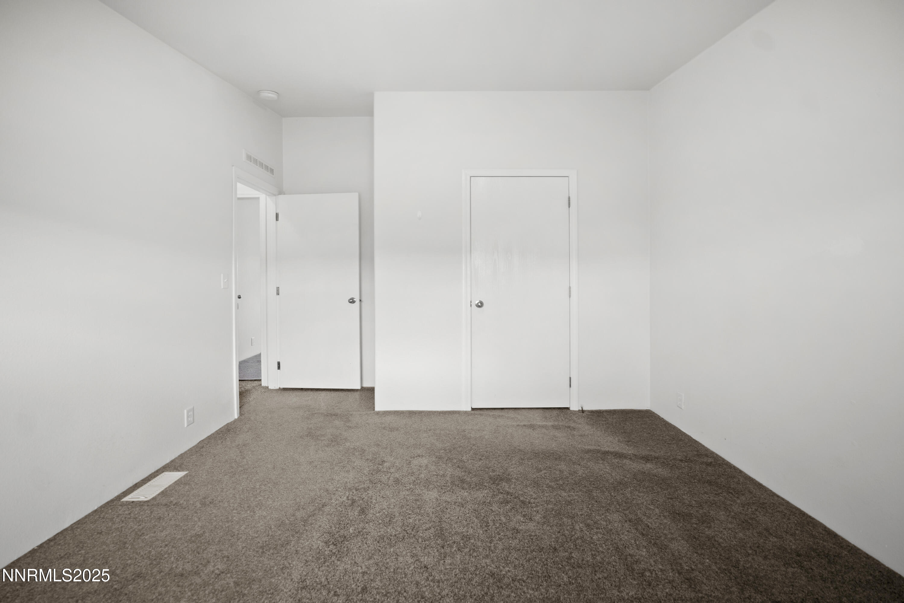 3900 Van Diest Road Winnemucca, NV 89445 - Photo 35 of 45 a view of an empty room