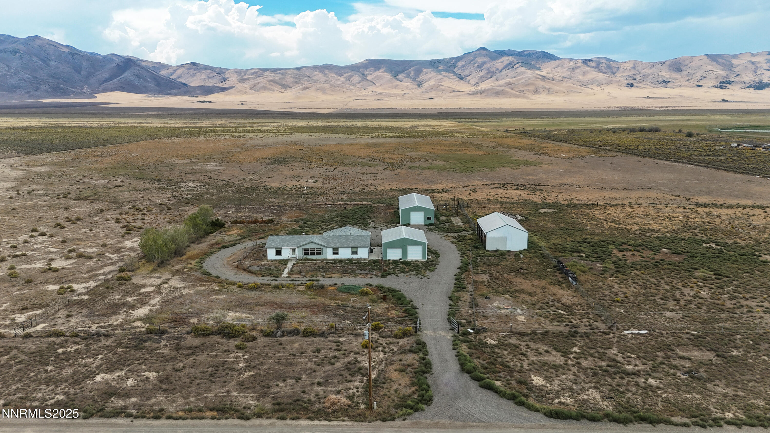 3900 Van Diest Road Winnemucca, NV 89445 - Photo 38 of 45 a view of a lake with a mountain
