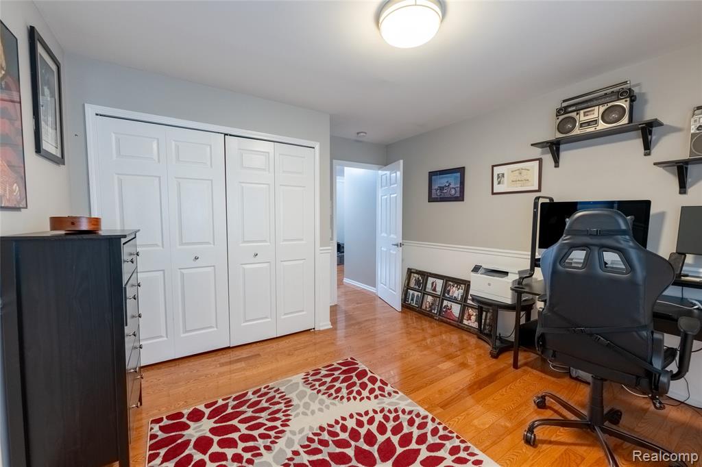 22426 Moorgate Street Novi, MI 48374 - Photo 33 of 50
