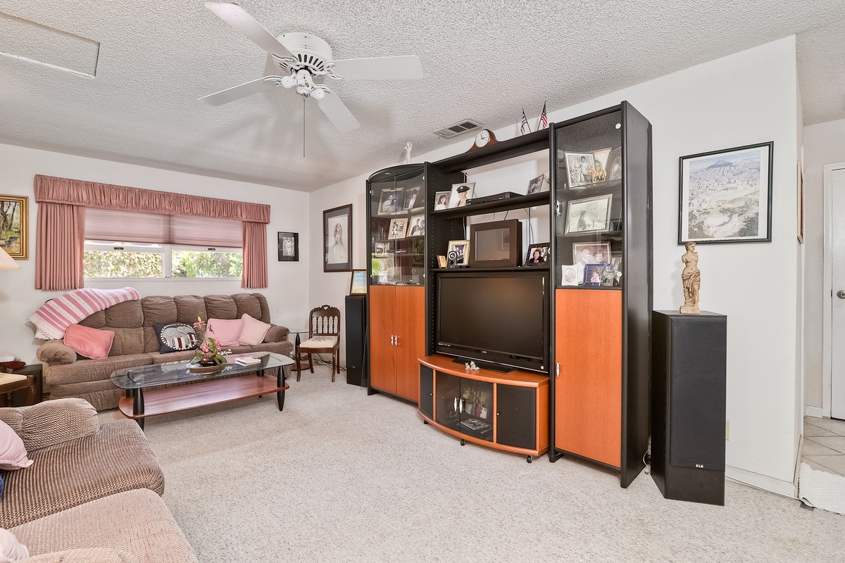 1164 Rising Hill Way Escondido, CA 92029 - Photo 14 of 25