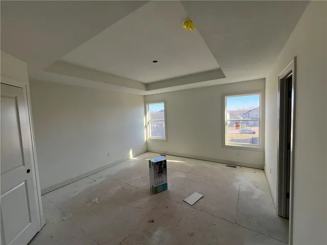 $354,900 | 12709 Applewood Drive, Grandview, MO 64030