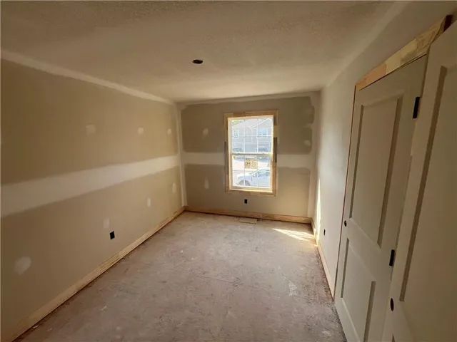 $354,900 | 12709 Applewood Drive, Grandview, MO 64030