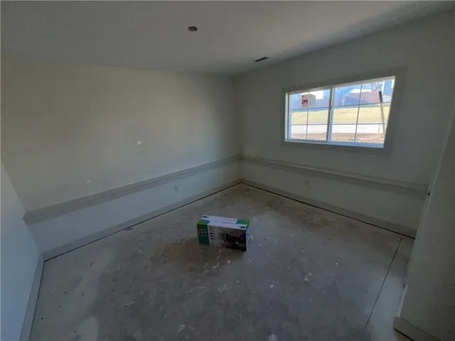 $354,900 | 12709 Applewood Drive, Grandview, MO 64030