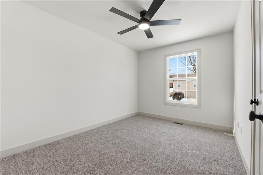 12709 Applewood Drive Grandview, MO 64030 - Photo 14 of 22