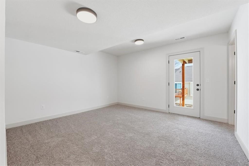 12709 Applewood Drive Grandview, MO 64030 - Photo 21 of 22