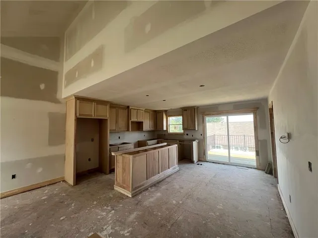 $354,900 | 12709 Applewood Drive, Grandview, MO 64030