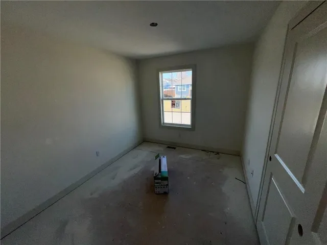 $354,900 | 12709 Applewood Drive, Grandview, MO 64030