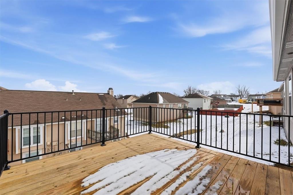 12709 Applewood Drive Grandview, MO 64030 - Photo 9 of 22