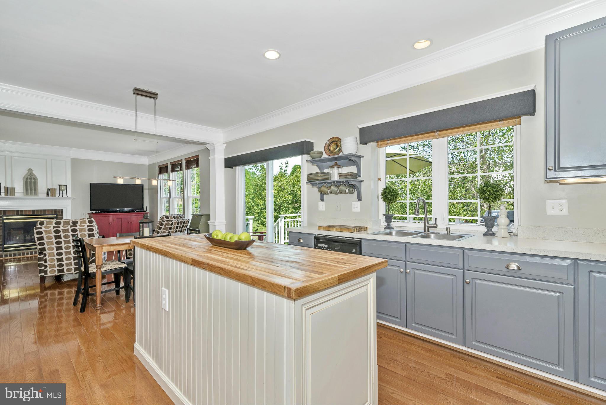 11248 Country Club Road New Market, MD 21774 - Photo 11 of 30 Kitchen