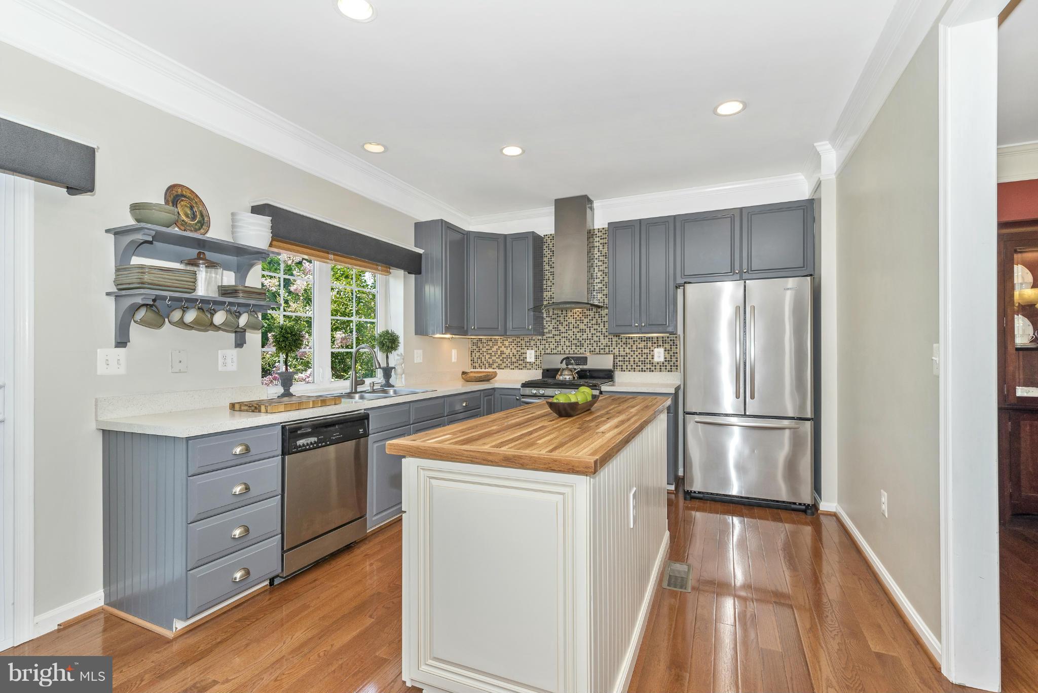11248 Country Club Road New Market, MD 21774 - Photo 10 of 30 Kitchen
