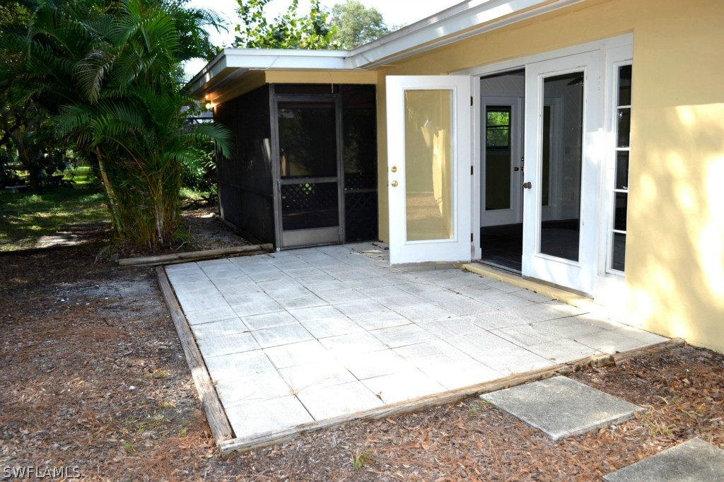 1620 South Mayfair Road Fort Myers, FL 33919 - Photo 18 of 20 Gallery Image 18