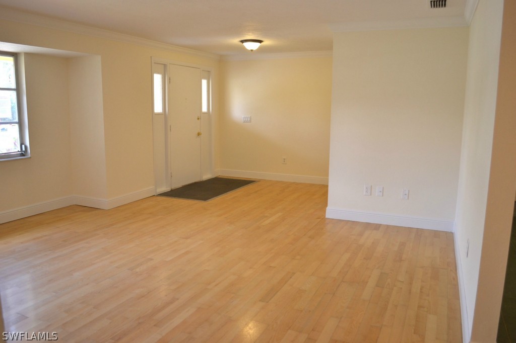 1620 South Mayfair Road Fort Myers, FL 33919 - Photo 5 of 20 Gallery Image 5
